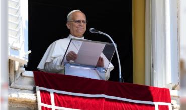 El papa León XIV expresó su preocupación por la crisis migratoria en Ceuta