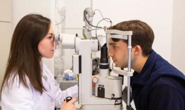Científicos argentinos desarrollaron una IA para prevenir la ceguera por diabetes