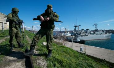 Un militar ruso disparó contra compañeros y civiles en Crimea: cuatro muertos y cuatro heridos