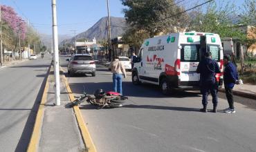 Motociclista fue hospitalizada tras un choque en avenida San Francisco
