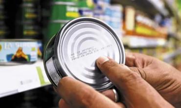 Chepes: detectaron productos vencidos desde 2021 durante controles en comercios