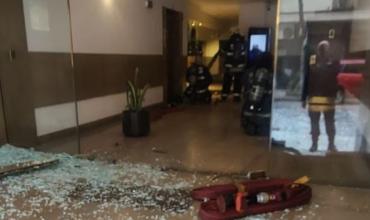 Explosión en el garaje de un edificio de Recoleta: 11 heridos y 12 evacuados