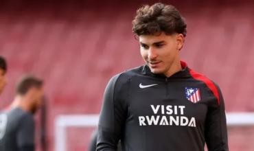 El mensaje de Julián Álvarez al vestuario del Atlético de Madrid y la decisión de Diego Simeone en medio de los rumores de un traspaso a Barcelona