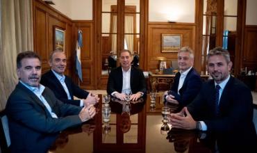 Santilli, candidato "de todo el antiperonismo", deberá esperar cuánto crecen los outsider y la economía