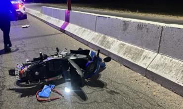 Un joven de 17 años sufrió un traumatismo de cráneo grave tras caer de una moto en Catuna