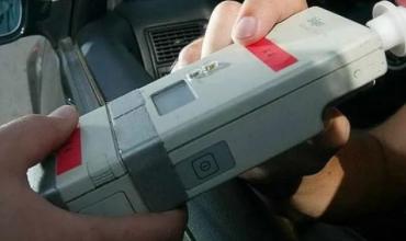 Un conductor escapó de un control, fue interceptado y dio positivo en alcoholemia
