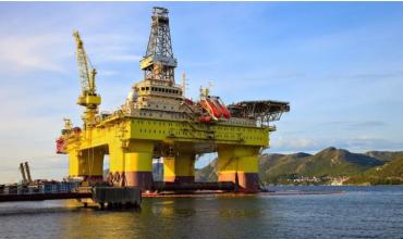 La crisis en el Golfo disparó el precio del petróleo 7% y aviva el temor a un rebrote de la inflación