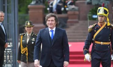 Tras la repercusión de sus anuncios por Malvinas, Javier Milei convocó al gabinete