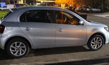 Un policía trabajaba como chofer de aplicación, mató a un ladrón de 16 años y los vecinos lo obligaron a llevarlo al hospital