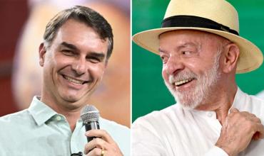 Elecciones en Brasil: Flávio Bolsonaro y Lula no logran salir del empate técnico, según una nueva encuesta