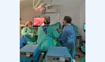 Tucumán realizó una cirugía laparoscópica de alta complejidad inédita en el NOA