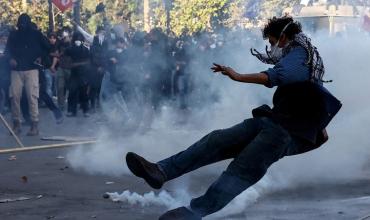 Francia: se multiplican los incidentes a un día de la marcha estudiantil nacional