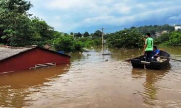 Paraguay: Graves inundaciones en Ciudad del Este: murió una mujer, hay más de 1200 evacuados