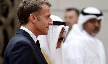 Macron obtiene en el Golfo la garantía de suministros adicionales de 200.000 toneladas de diésel al mes