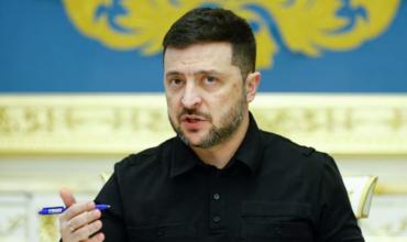 Zelensky aceptó que Ucrania necesita negociar con Rusia pese a perder territorio: “Es una manera realista de terminar la guerra”