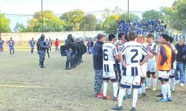 La Rioja: Se suspendió un partido del Campeonato de Fútbol "San Antonio" por una pelea entre los jugadores