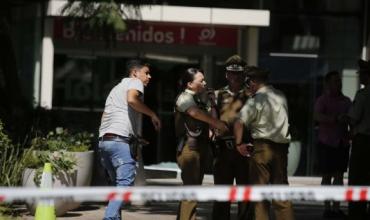 Chile: Feroz tiroteo entre delincuentes y un policía en un shopping 