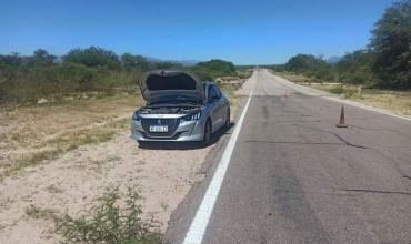 Anjullon: Encontraron un hombre muerto dentro del auto por ruta 75