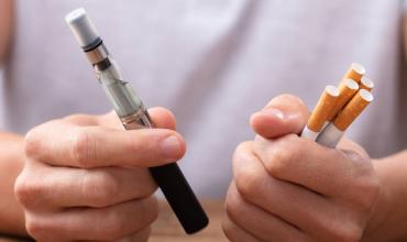 Perjudicial para la salud: Una experta alertó que los vapeadores provocan adicción a la nicotina