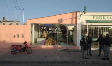 Chilecito: Rompieron la vidriera de una carnicería y se llevaron cerca de 500 mil pesos entre mercadería y efectivo 