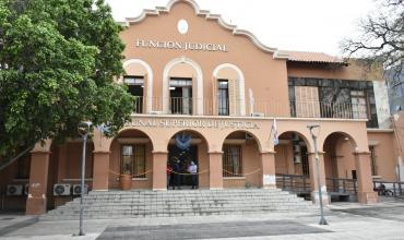 La Justicia le otorgó a un hombre el apellido de su padre ya fallecido