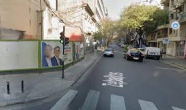 Ataque de furia en Rosario: discutió con otro conductor y le arrojó un piedra