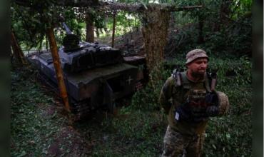 Ucrania se prepara para "duras batallas" y Putin señala que Rusia busca "zona de seguridad" en Járkov