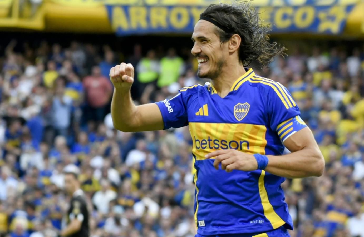 Boca goleó con contundencia a Defensa y Justicia y lidera en soledad la zona A