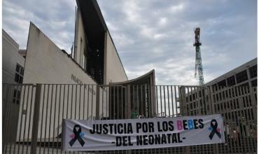 El Gobierno de Córdoba intenta evitar el pago de una multimillonaria indemnización a las familias del Hospital Neonatal