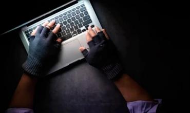Córdoba: creó deepfakes sexuales de sus compañeras y podría enfrentar hasta 20 años de cárcel