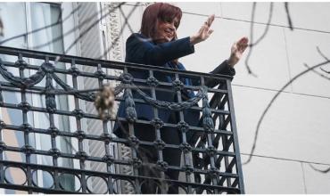 La Justicia ratificó que Cristina Kirchner deberá seguir usando tobillera electrónica y respetar el régimen de visitas