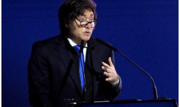 “Sodomitas del capital, orcos, kukas”: Javier Milei habló en Rosario y esquivó el escándalo de los audios de presuntas coimas