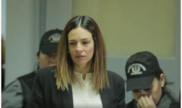 “Me extorsionaba con videos íntimos”, la defensa de Julieta Silva, condenada por matar a su novio y ahora acusada de agredir a su marido