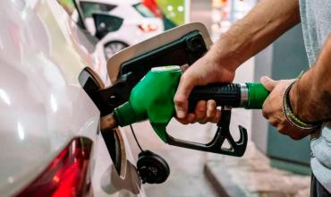 Nuevo golpe al bolsillo: suben los combustibles desde el 1° de septiembre