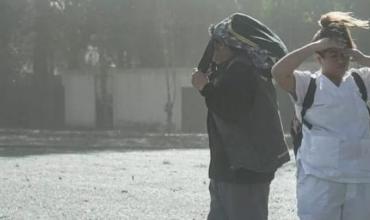 Difunden alerta por vientos para 11 departamentos