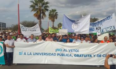 La Rioja también se movilizó por el financiamiento universitario