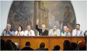 "Hay peronismo para rato": Jorge Taiana encabezó un acto junto a la CGT y dirigentes sindicales