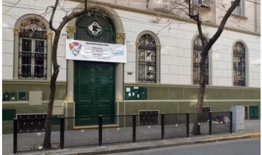 "Se prendió fuego de pies a cabeza": el dramático relato de un alumno de la escuela de Palermo tras la explosión