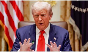 Donald Trump dijo que está evaluando autorizar ataques por tierra contra cárteles de Venezuela