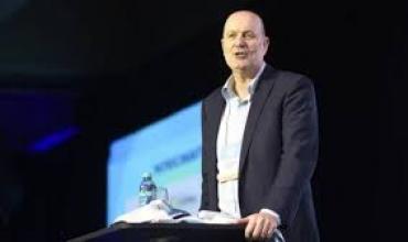 Sturzenegger insultó a los argentinos por no “aprovechar las opciones que ofrece la minería”
