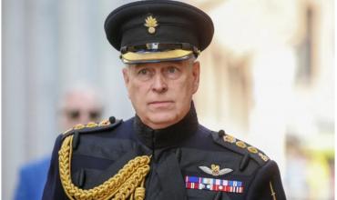 El rey Carlos III le sacó el título de príncipe a su hermano Andrés tras nuevas acusaciones por el caso Epstein